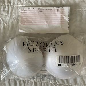 Victoria’s Secret White 36DD Push-up Bra